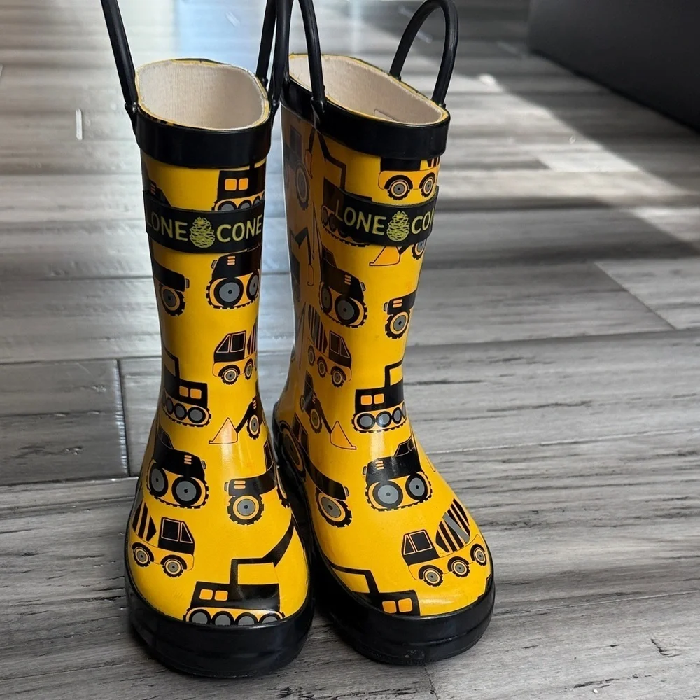 NWOT Lone Cone Kids Yellow Construction Rain Boots